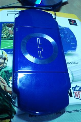 ขาย PSP MADDEN NFL 09 Limited edition ยกกล่อง สภาพนางฟ้า รูปที่ 4
