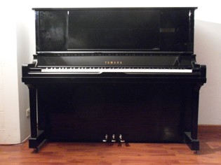 ขายเปียโนมือสอง used yamaha UX30BL สภาพดีมาก พร้อม recondition อย่างดี ขนส่ง รับประกัน 5 ปีจูนโดยปีเตอร์สัน รูปที่ 1