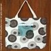 รูปย่อ กระเป๋าหิ้ว ลายวงกลมภาพลวงตา 2 สีใน 1 ใบ (ทำมือ) Psychedelic Circles 2in1 hand tote bag (Handmade) รูปที่3