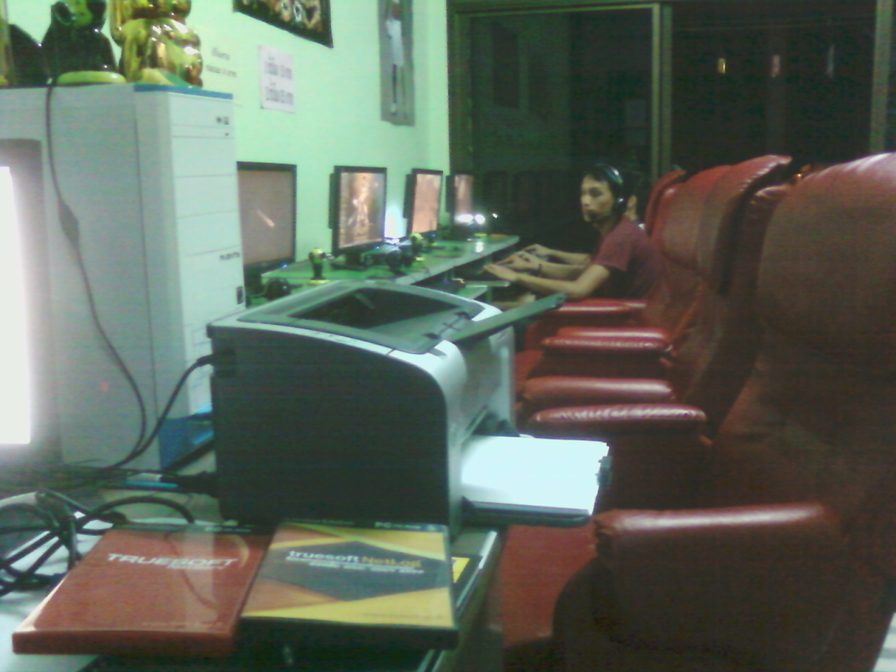 จำหน่ายโปรแกรมคุมร้านเน็ต วางระบบ diskless,no harddisk,โปรแกรมบริหาร internet cafe รูปที่ 1