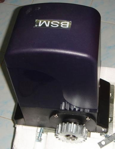มอเเตอร์ประตูรีโมท b s m 800kg 13500 บาท พร้อมติดตั้งรับประกัน 2 ปี เฟืองสะพาน 4 เมตร รีโมท 3 ตัว ไม่มีค่าใช้จ่ายเพิ่มเต รูปที่ 1