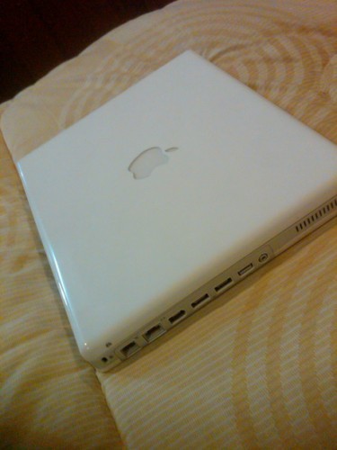 ขาย IBook G3 สีขาวสภาพสมบูรณ์มาก ของค่าย Apple รูปที่ 1