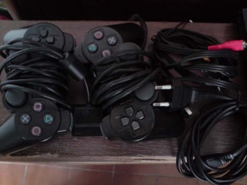 ขาย ps2 รุ่น SCPH-90006 + 2 joy แท้ + 1 mem สภาพสวย มีรูป รูปที่ 3