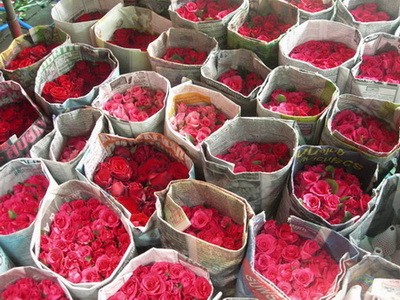 บริการจัดส่งดอกไม้ ใบไม้ อุปกรณ์การจัดดอกไม้จากปากคลองตลาด(จัดส่งทั่วประเทศทั่วประเทศ) ใส่กล่องอย่างดี รูปที่ 6