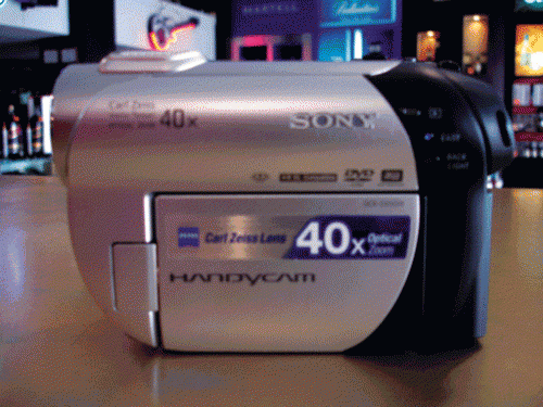 ขายกล้อง Sony Handycam DCR-DVD 610E ระยะการซูม : 40X Optical / 2000X รูปที่ 1