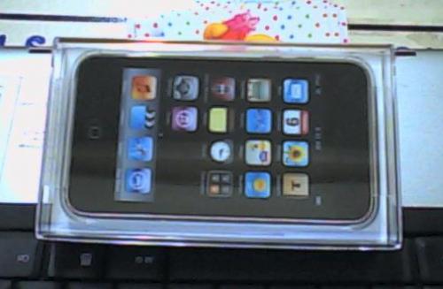 ขาย IPod Toch Gen3 8GB ของแท้ ใหม่ 100เปอร์เซ็น รูปที่ 1