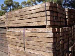 ขาย ไม้หมอน ไทย ออสเตรเลีย ทางเท้า หินประดับ สินค้าตกแต่งสวนถูก ศักดิ์สิทธิ์ 0816495700 รูปที่ 1