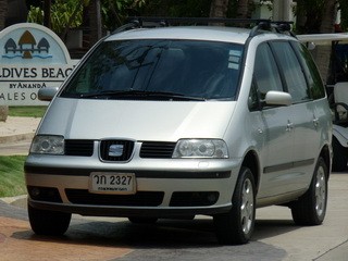 ขายรถครอบครัว 7 ที่นั่ง SEAT Alhambra 1.9Tdi auto 2001 รูปที่ 1