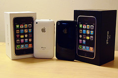 Buy Brand New 3G iphone 16GB, Nokia n97 32GB, 3GS iphone 32GB รูปที่ 1