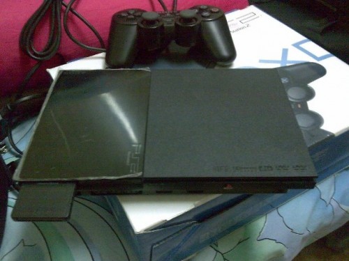 ขาย PlayStation2 + กีต้าร์ 2 ตัว + MEM 8 MB + เกม40แผ่น ราคา 4500 รูปที่ 1