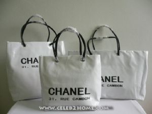 Chanel 31, Rue Cambon  สีขาว Collection 2009  ใหม่ล่าสุด ที่ www.celeb2home.com รูปที่ 1