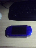 ขาย PSP สีน้ำเงิน รุ่นเก่า + เมมโมรี่ 8G --> แถมที่ชาร์จ