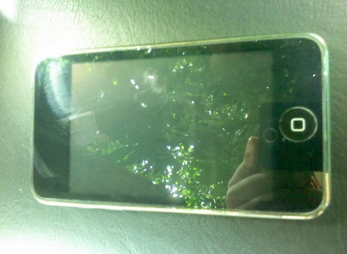 ขาย ipod touch 8gb gen2 รูปที่ 1