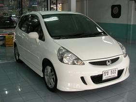 ขาย Honda Jazz  1.5 i-VTEC V (AS)สีขาว  ตัวTOP  เกียร์ออร์โต้  ยางใหม่ 4 เส้น รูปที่ 1