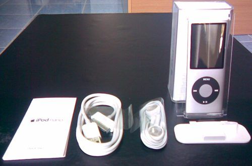 ขาย iPod Nano 4th 8G สีSilver มือ1 ใหม่ 100% รูปที่ 1