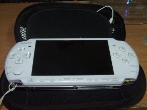 ขายด่วน PSP 3006 สีขาวมุก 4 xxx รูปที่ 1