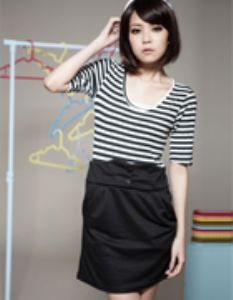 จำหน่ายเสื้อผ้าแฟชั่น เดรส ชุดแซกนำเข้าจากเกาหลี ฮ่องกง ไต้หวัน สุดอินเทรนด์ ในราคาเบาๆ มีสินค้าพร้อ รูปที่ 1