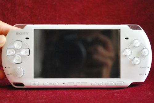 Psp 3000 สีขาว 99เปอร์เซ็น รูปที่ 1