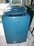 ต้องการขายเครื่องซักผ้าฝาบน LG 10.5 กก.ราคา 3 500บาท โทร.0810294953