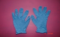 .ถุงมือไนไตร 100% ( Nitrile Glove )เกรดA ชนิดไม่มีแป้ง สีขาว,สีฟ้า,สีน้ำเงิน,สีม่วง,สีเขียว