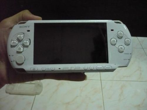 ขาย psp 3006 สีขาวเครื่องสภาพใหม่ รูปที่ 1