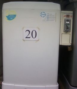 ขาย  เครื่องซักผ้าหยอดเหรียญ ยี่ห้อ Lg ขนาด 6.5 kg.  สภาพดี  ราคาถูกจำนวน  2  เครื่อง รูปที่ 1