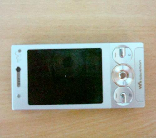ขายมือถือ Sony Ericsson W705 มือสองสภาพเอี่ยม รูปที่ 1