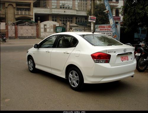 ขายใบจองรถ Honda City รุ่น V AT สีขาว รับรถ ก.ย.-ต.ค.2010 จอง 5 000 ขายใบจอง 3 000 มีของแถม รูปที่ 1