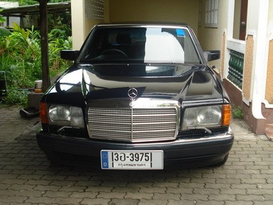 ขายด่วน Benz 500 SEL w126 ปี92(ธ.ค. )สีน้ำเงินทูโทน Sunroof รถสวยหาอยู่ไม่ผิดหวังปรับราคาใหม่310000.- รูปที่ 1