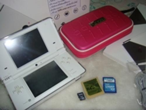 ขาย dsi สีขาง สภาพใหม่มากๆๆ รูปที่ 1