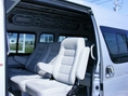 ขายรถตู้ Toyota D4D Commuter VIP แต่งเต็ม สภาพสวย 100% ราคาสามารถต่อลองได้