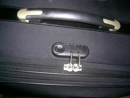ต้องการขายกระเป๋าเดินทาง samsonite size ใหญ่ ราคา 2900 บาท รูปที่ 4