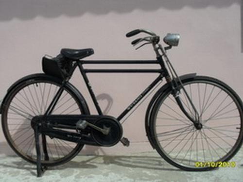 ต้องการขายด่วน จักรยานโบราณ สภาพ 80เปอร์เซ็น  อุปกรณ์ครบ รูปที่ 1