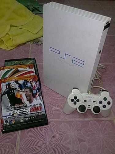 ขาย ps2 ตัวหนา ขาว 2000 รูปที่ 1