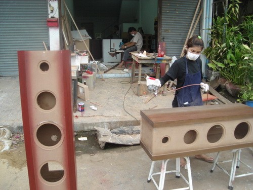 รับทำรับ-ซ่อมตู้ลำโพง .ขาตั้งตู้ลำโพง.กล่องแอมป์. ชั้นวางเครื่องเสียง รูปที่ 3