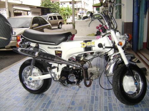 ต้องการขาย honda dax st50 รูปที่ 1