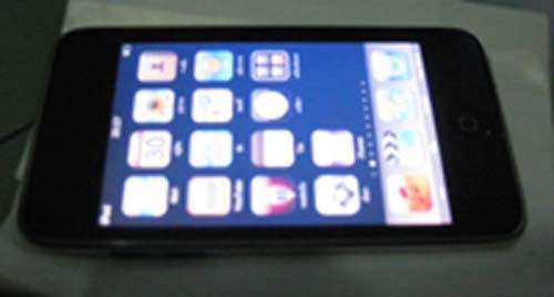 ขาย IPOD TOUCH Gen 3   32GB  สภาพ 99.99% ราคาต่อรองกันได้ รับรองสินค้า รูปที่ 3