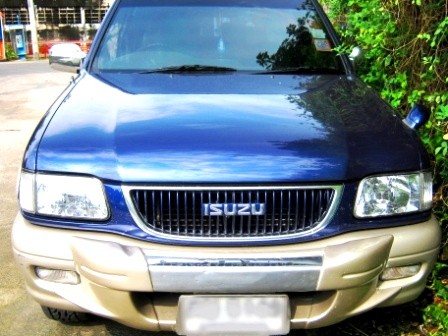 ด่วนขายรถยนต์ ISUZU รุ่น ADVENTURE ปี 2001 สภาพเทพขายถูกสุด ๆสนใจโทร.086-7610540 รูปที่ 1