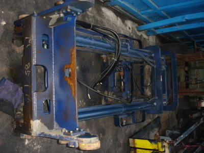 ขายชุดลิฟท์ Komatsu เสาสูง 4 เมตร ยกได้ 2 ตัน รูปที่ 2