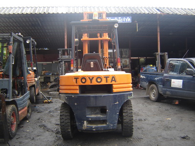 ขายฟอร์คลิฟท์ Toyota 5FD  ยกได้ 4 ตัน ลิฟท์ 4.5 เมตร รูปที่ 3