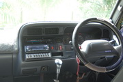 ขายรถตู้ TOYOTA HIACE 2.5 MT ปี95 รูปที่ 3