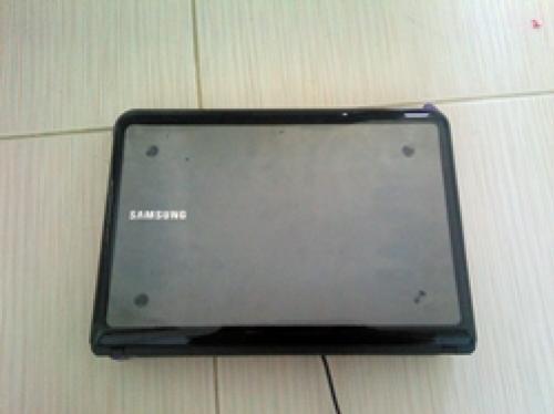 ขายNetbook Samsung n220 สีดำ 7000 บาทค่ะ รูปที่ 1