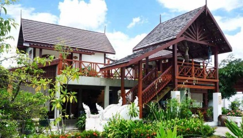 ที่พัก โรงแรม รีสอร์ท ขอนแก่น เรือนดอกแก้วรีสอร์ท (Murraya Resort)อ.เมือง จ.ขอนแก่น เรือนไทยอีสาน รีสอร์ทของคนรักสุนัข “ รูปที่ 1