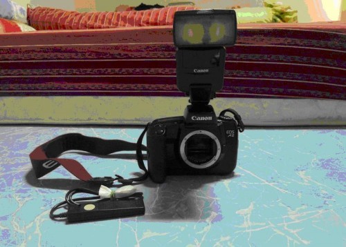 ขายกล้องฟิลม์ Canon EOS A2 พร้อมแฟลช Speedlite 540EZ + Cable remote รูปที่ 1