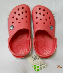 รองเท้า CROCS ของเด็ก น่ารักมากๆ ค่ะ ราคาถูกจริงๆ 250 บาท (พร้อมส่งฟรี) รูปที่ 2