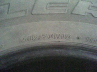 ขายยาง BrigdeStone 245/70 R16 รูปที่ 1