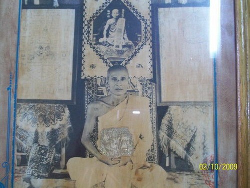 รูปถ่ายบูชาหลวงพ่อซวง วัดชีปะขาว สิงห์บุรี รูปที่ 3