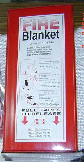 FIRE BLANKET-เป็นผ้ากันไฟใช้สำหรับดับไฟเวลาที่เกิดไฟไหม้ มี 3 ไซด์ 4x4 / 4x6 / 6x6 สนใจติดต่อเกด081-9218788 รูปที่ 4