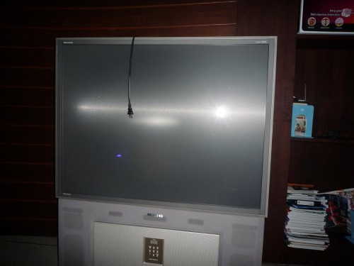 ขายทีวี TV เก่าตั้งพื้น  ยี่ห้อ samsung ซัมซุง  ขนาด 47 นิ้ว สูง 120 ซม. รูปที่ 1
