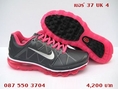 ขาย Nike Air Max running shoes รุ่น 2011 สำหรับชายหญิง 4,200 บาท